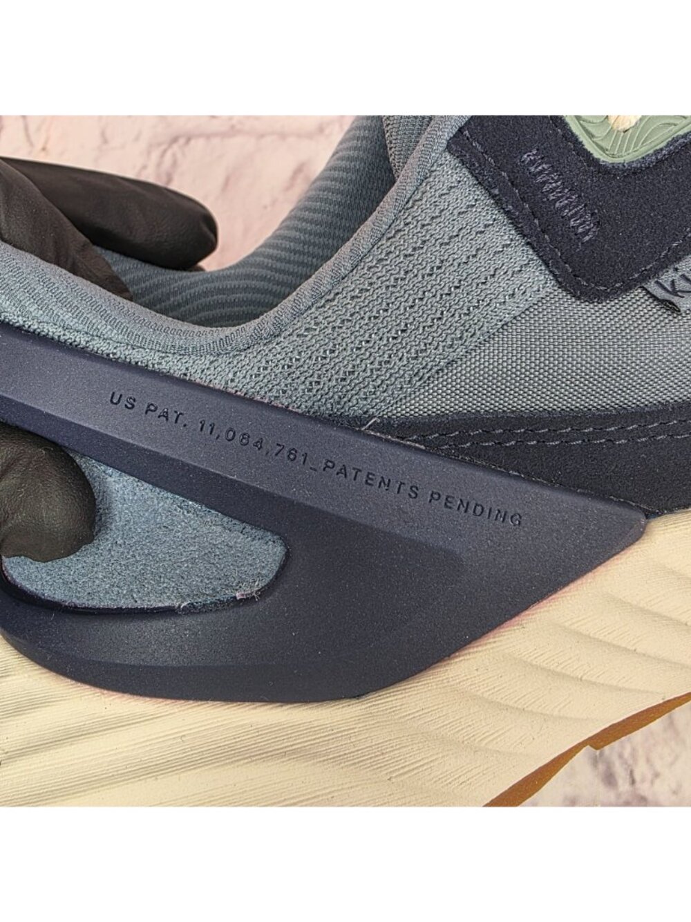 Kizik Monaco Sneaker Womens 9 Stormy Weather Naval Academy Comfort Shoes READ - Picture 9 of 13